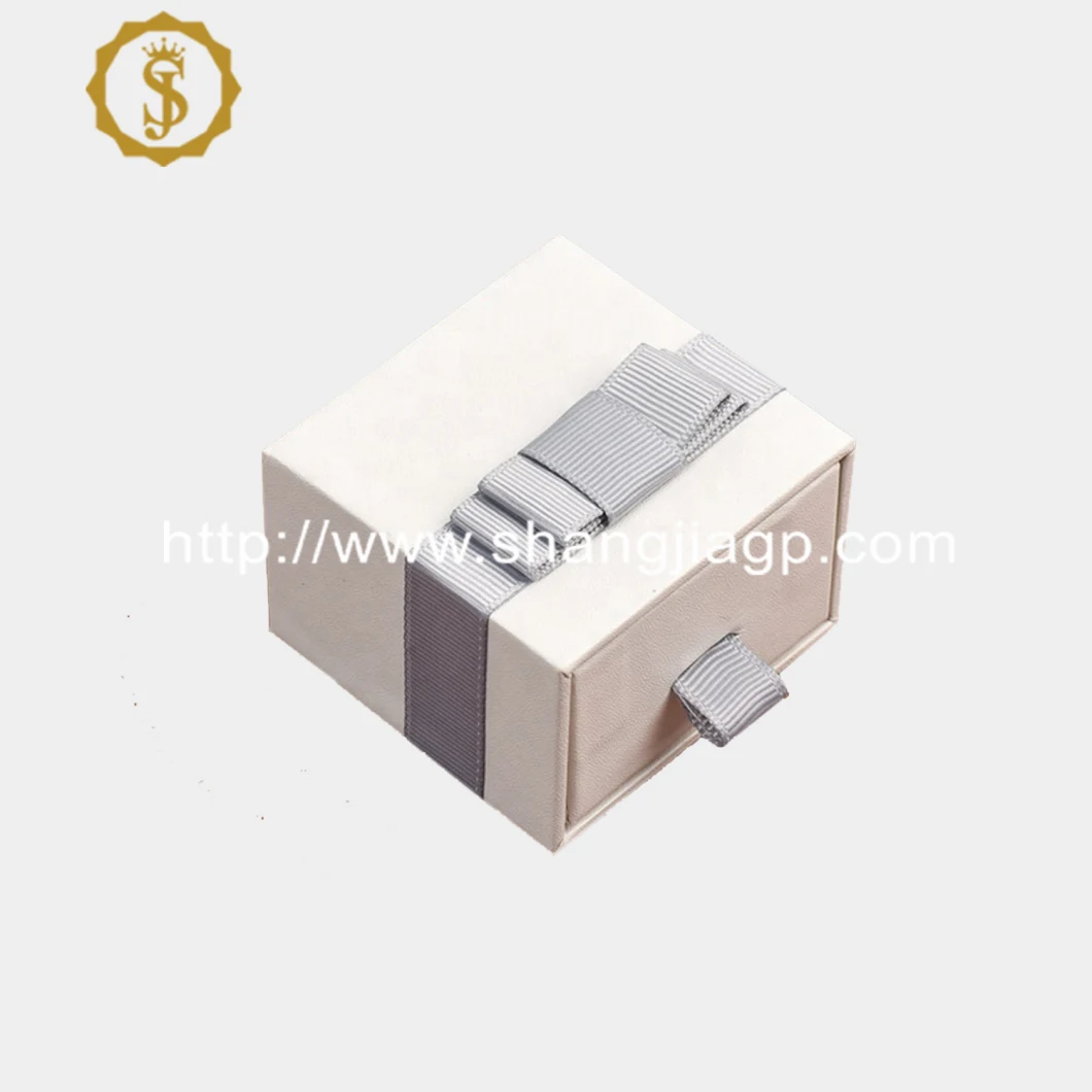 China Manufacturer New Design Wholesale Paper Cardboard Necklace Bangle Pendent Ring Jewelry Jewellery Drawer Gift Box with Ribbon